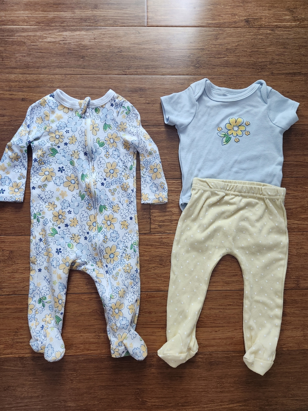 Nine West Baby Girl Floral Footed Sleeper Pajamas And Summer Outfit, 6-9 Months